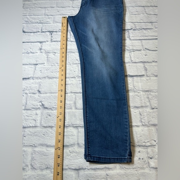 D. Jeans Classic Blue Denim Jeans. Straight Leg. Size 14. #Jeanswithstretch - Picture 6 of 6